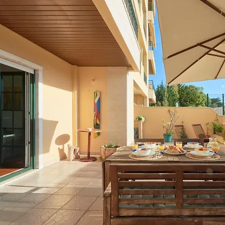 Apartamento Sunny At Beach, By Timecooler Carcavelos (Lisbon)
