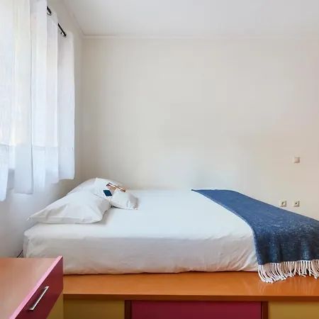 Apartment Sunny At Beach, By Timecooler