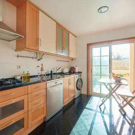 Sunny At Beach, By Timecooler Apartment