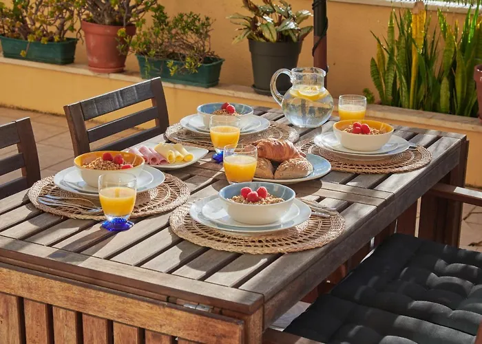 Sunny At Beach, By Timecooler 카르카벨로스